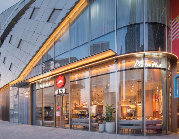 饮品牌价值榜海底捞、瑞幸上榜！澳门新葡京网页2025年全球餐(图2)