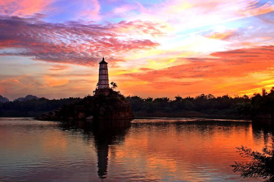 谊关!一路山水秘境、异国风情等你玩!澳门新葡京app12月坐上高铁直达友(图11) 谊关!一路山水秘境、异国风情等你玩!澳门新葡京app12月坐上高铁直达友(图11)